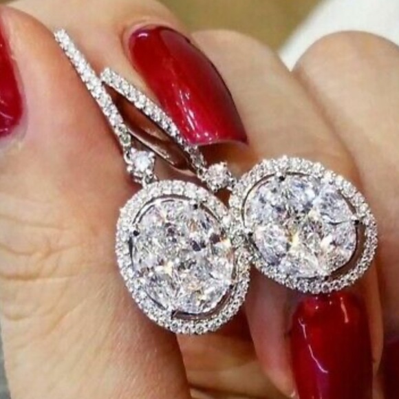 NEW White Gold Plated Earrings - Picture 2 of 4